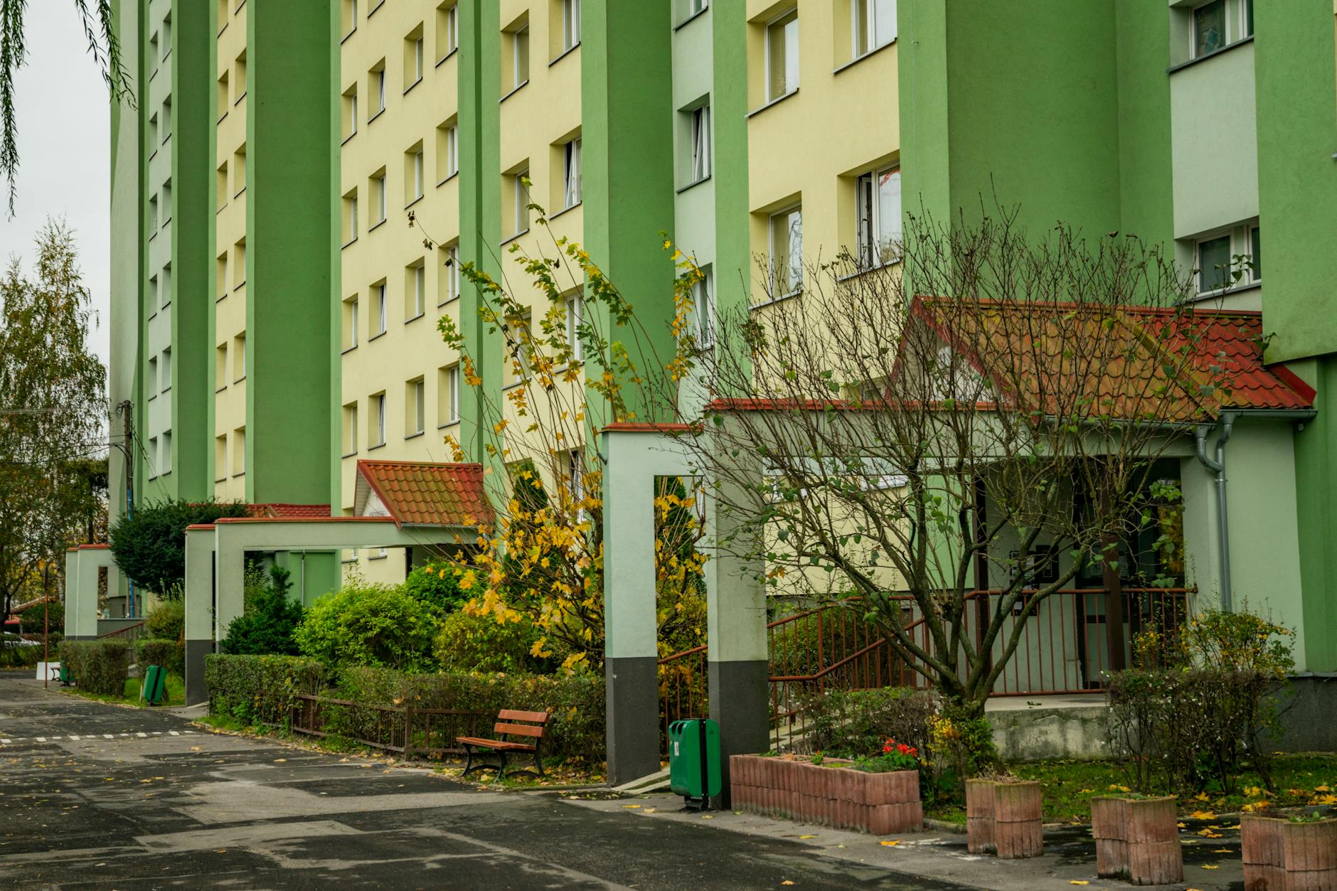Zielone Świątki w Pabianicach: Tradycja, natura i miejskie świętowanie
